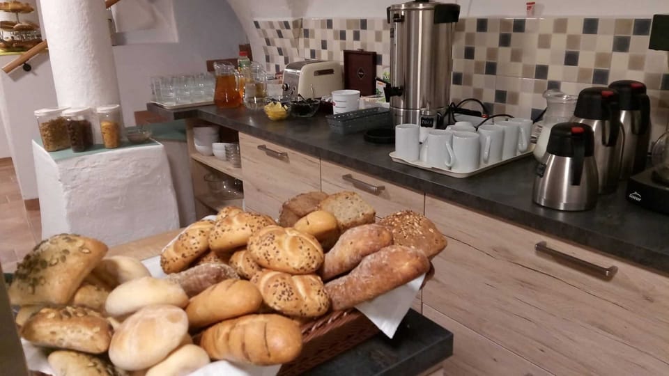 Daily buffet breakfast for a fee