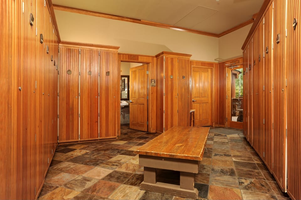 Condo, 2 Bedrooms | Interior