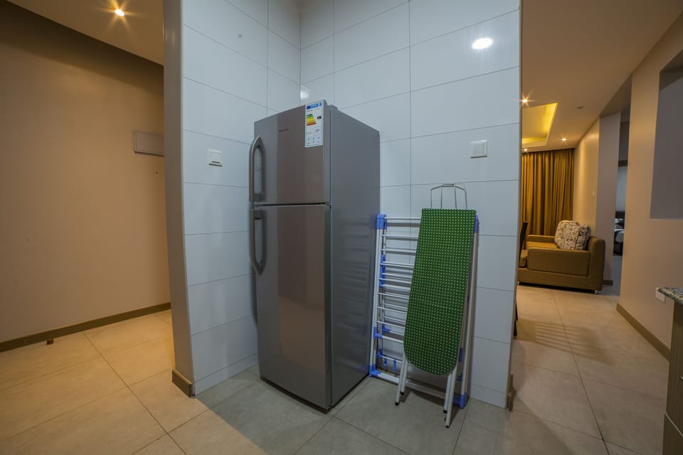 Mini-refrigerator