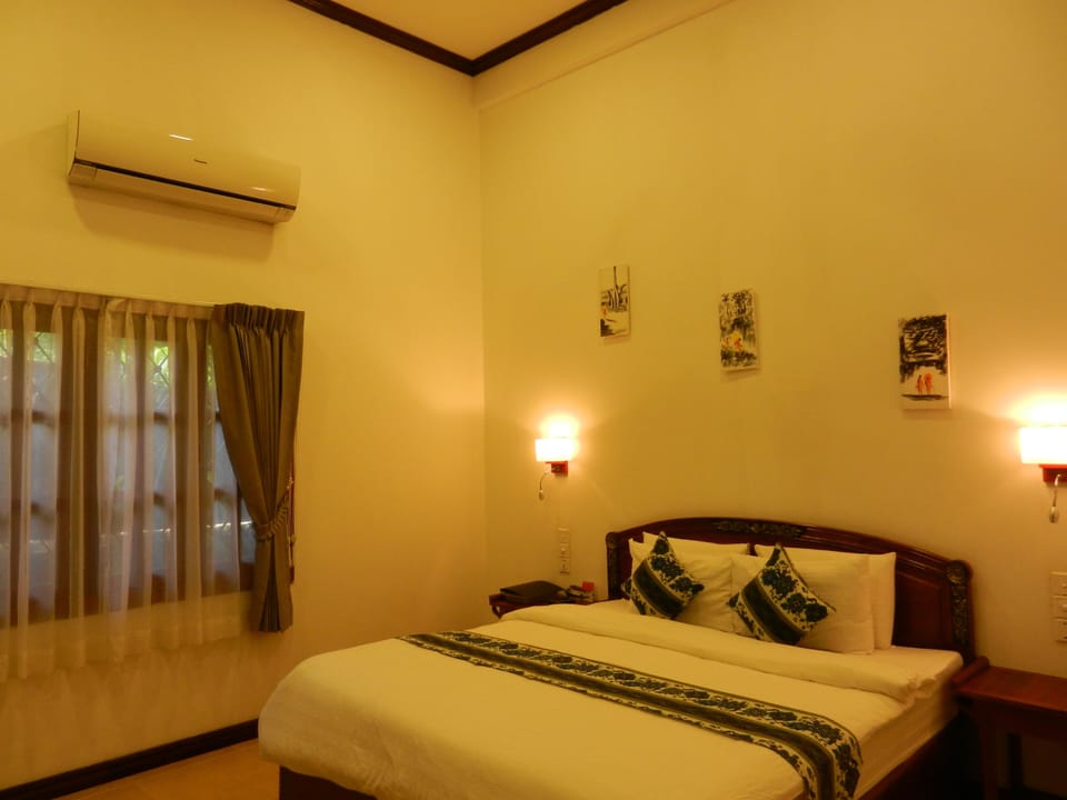 Deluxe Double Room | Minibar, in-room safe, desk, free WiFi