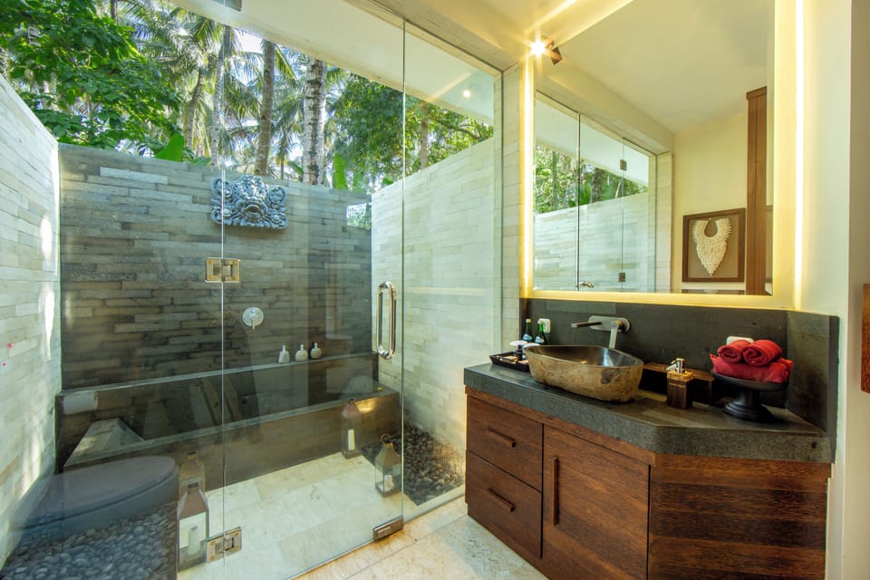 Villa, 2 Bedrooms, Garden Area (Villa Raja, with sharing Pool) | Bathroom | Shower, rainfall showerhead, free toiletries, hair dryer