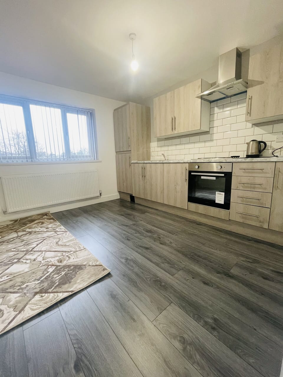 Suite, Ensuite | Shared kitchen