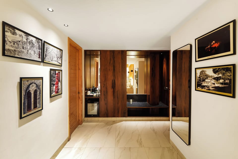 Premium Duplex Suite | Premium bedding, minibar, in-room safe, individually decorated