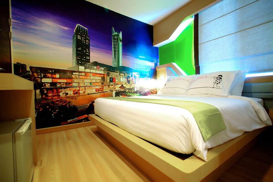 Superior Double Room | Premium bedding, pillowtop beds, in-room safe, individually decorated