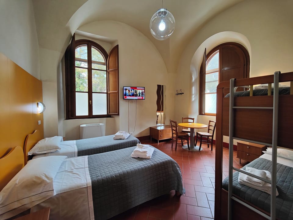 Desk, laptop workspace, iron/ironing board, free WiFi