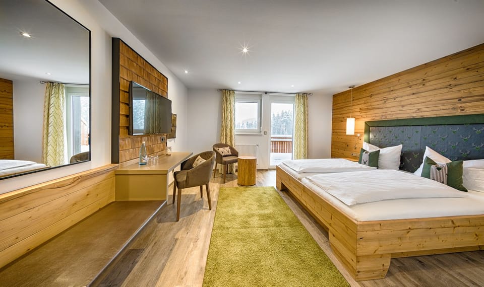 Deluxe Double Room, Balcony | Desk, blackout drapes, free WiFi, bed sheets