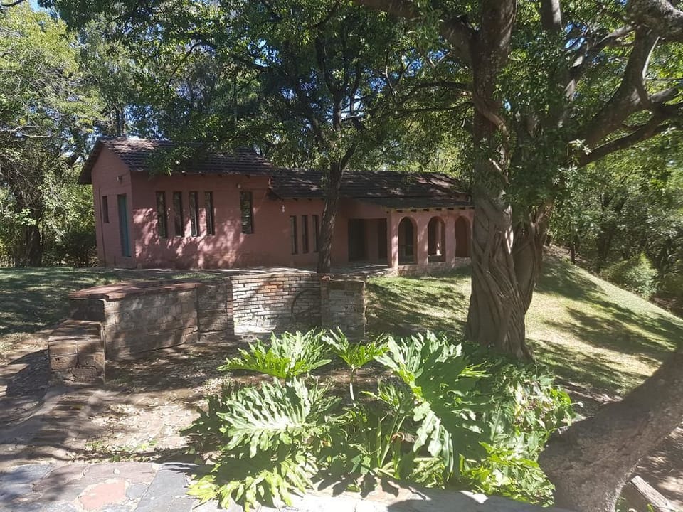 Nyangombe Backpackers Hostel in Zimbabwe