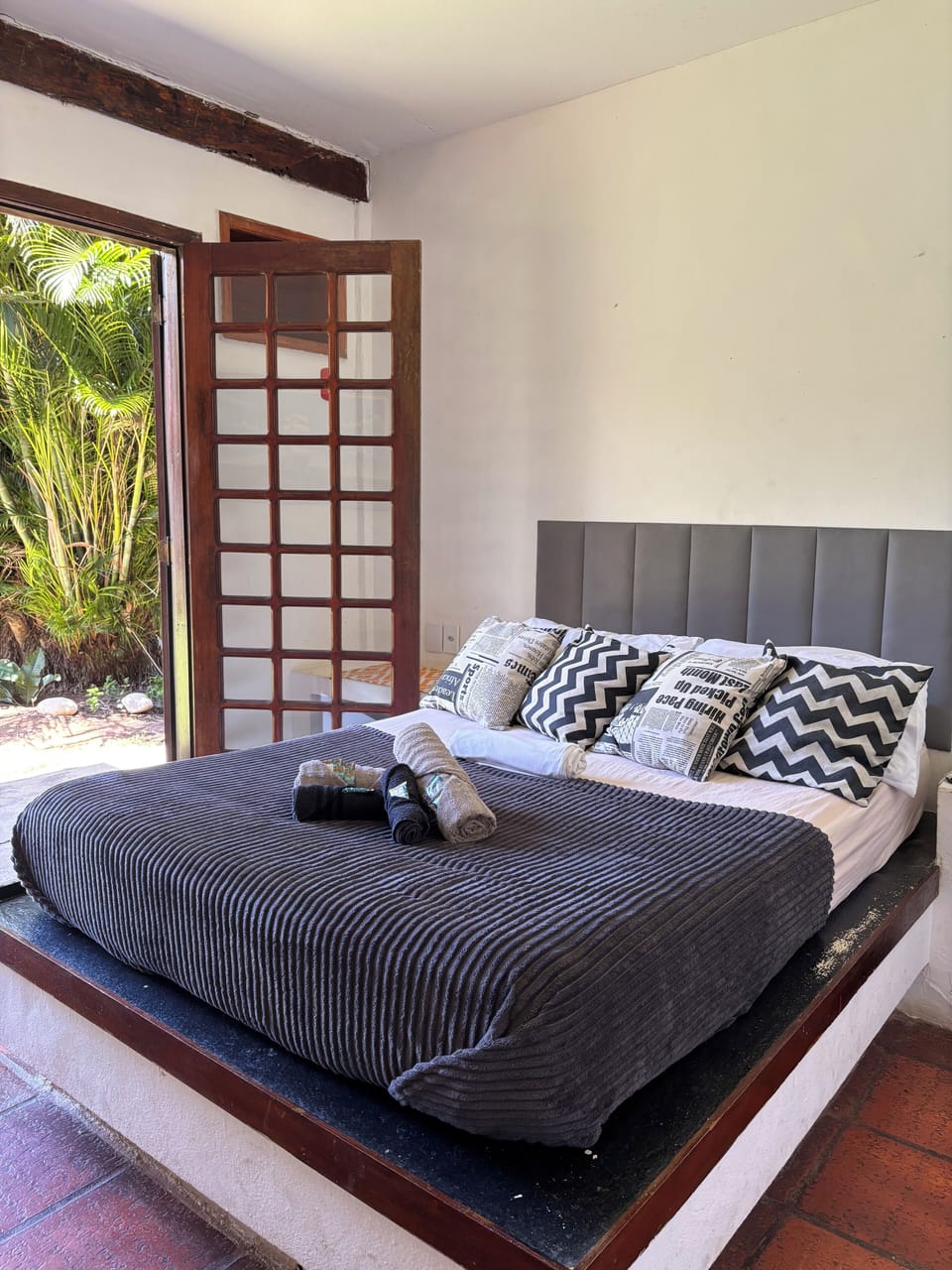 Double Room | Free WiFi, bed sheets