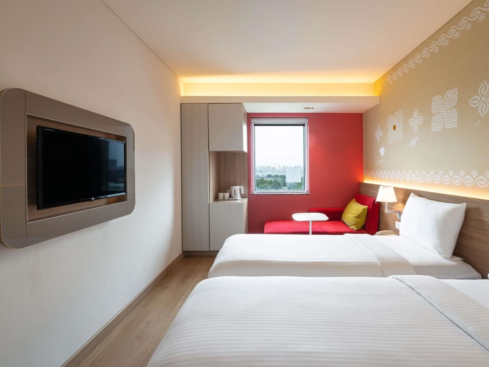 Premium bedding, memory foam beds, in-room safe, desk