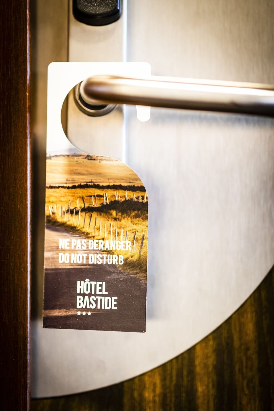 Premium bedding, minibar, desk, soundproofing