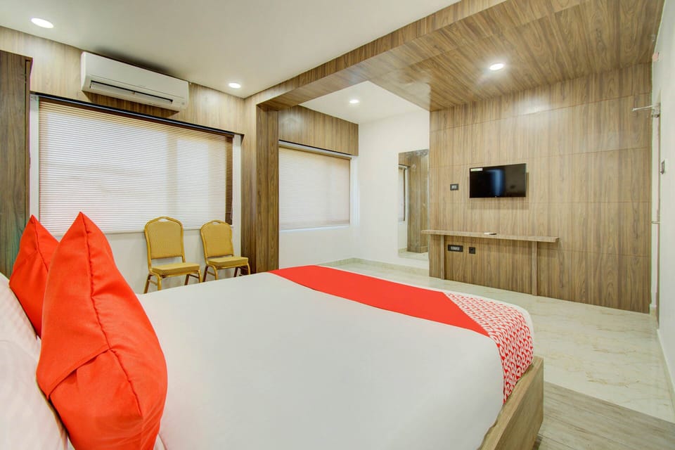 Room | WiFi (free), bed sheets