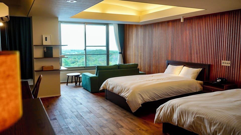 Deluxe Twin Room | In-room safe, laptop workspace, free WiFi