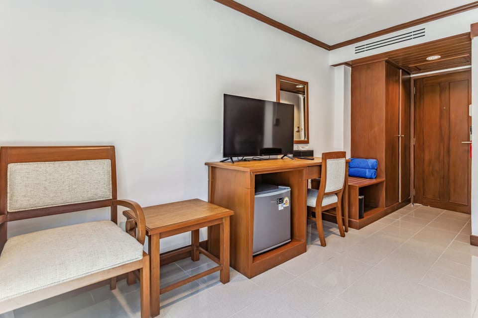 In-room safe, desk, blackout drapes, bed sheets