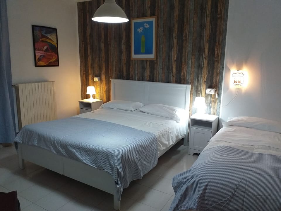 Basic Triple Room | Free WiFi, bed sheets, wheelchair access