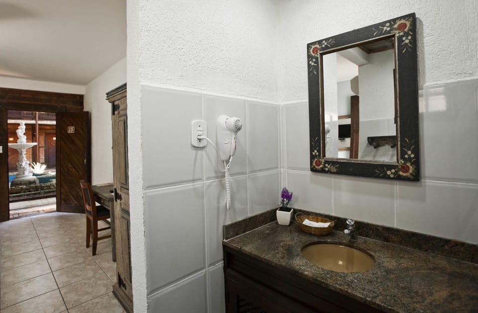 Superior Room | Laptop workspace, free WiFi, wheelchair access
