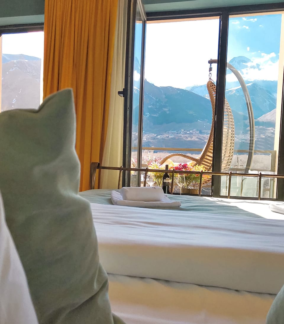 Standard Triple Room (7) | Mountain view