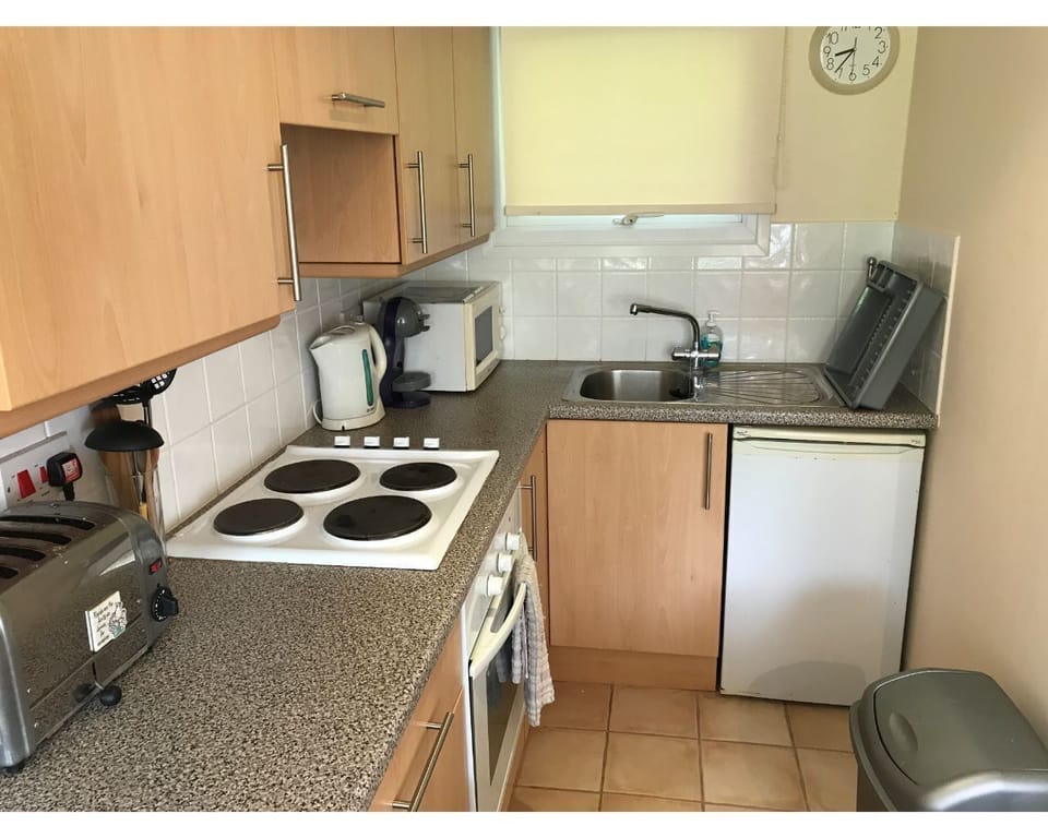 Cabin, Shared Bathroom, Garden View (Villa 7) | Shared kitchen