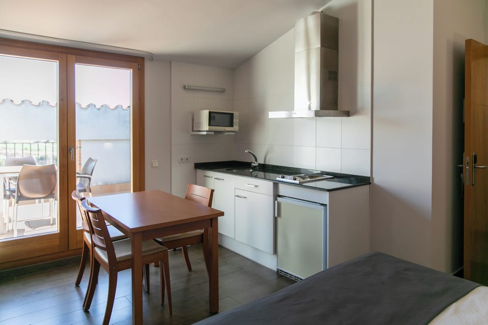 Superior Double Room (2 adults) | Free WiFi, bed sheets, wheelchair access