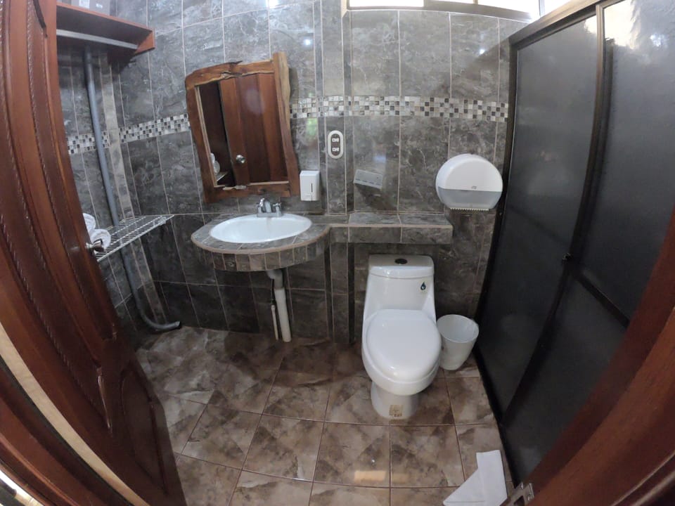 Family Room, 1 Bedroom | Bathroom | Shower, towels, soap, toilet paper