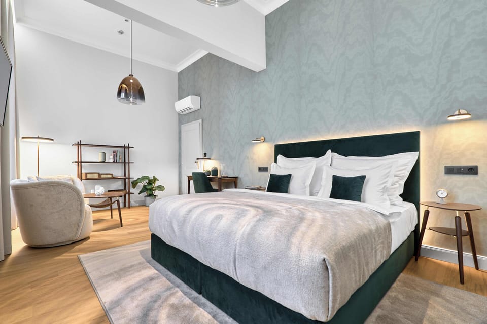 Deluxe Double Room | Premium bedding, Select Comfort beds, in-room safe