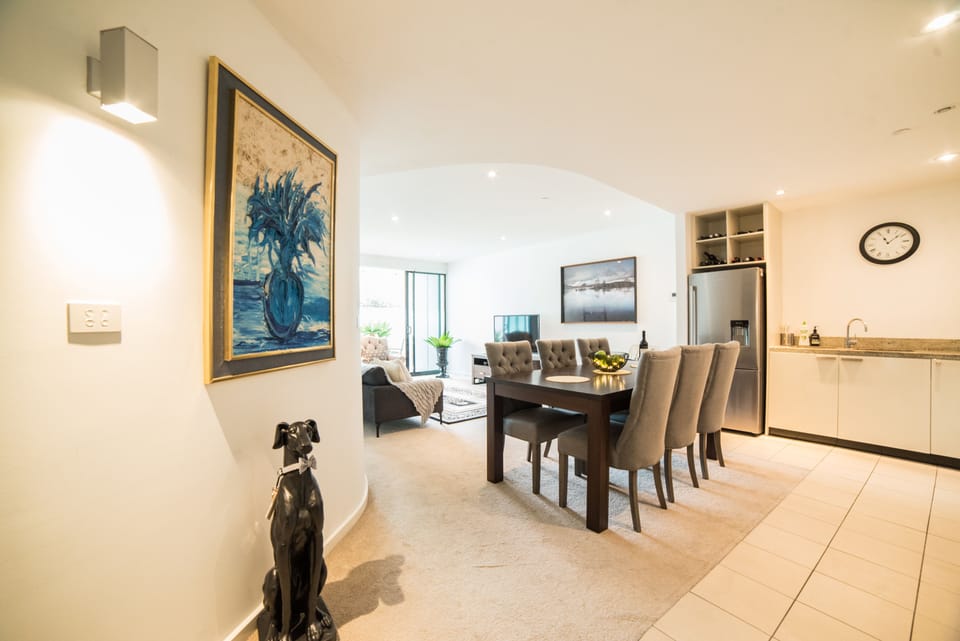 Executive Apartment | In-room dining