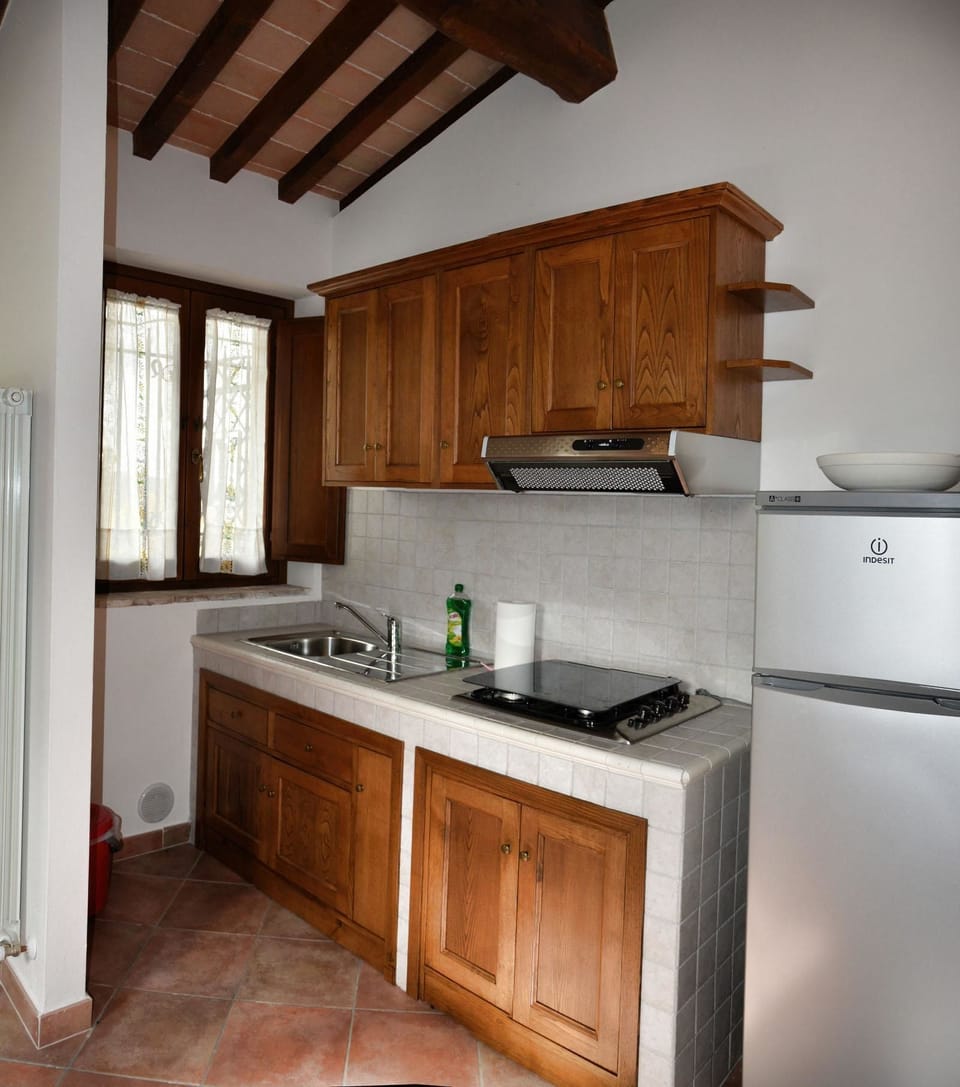 Apartment, 1 Bedroom (Erbaio) | Private kitchen | Microwave, cookware/dishes/utensils