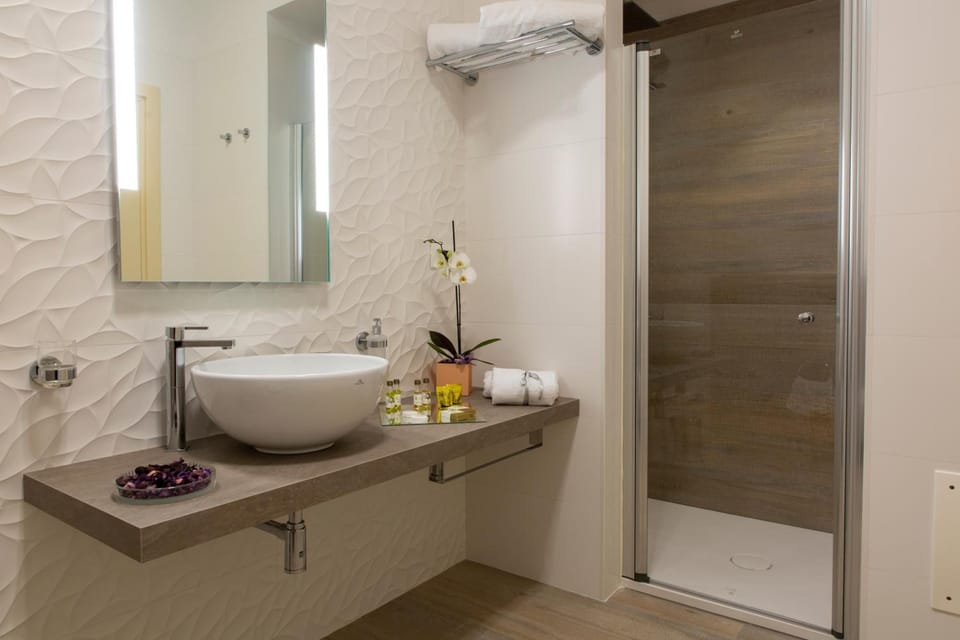 Free toiletries, hair dryer, bathrobes, bidet