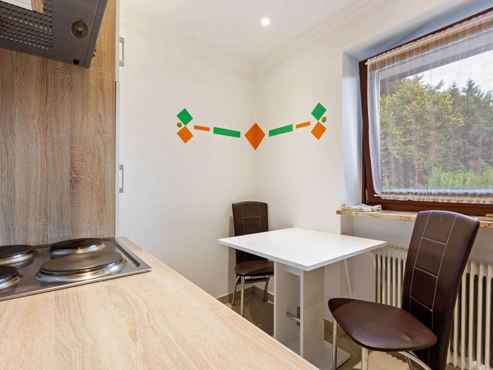 Apartment | Dining