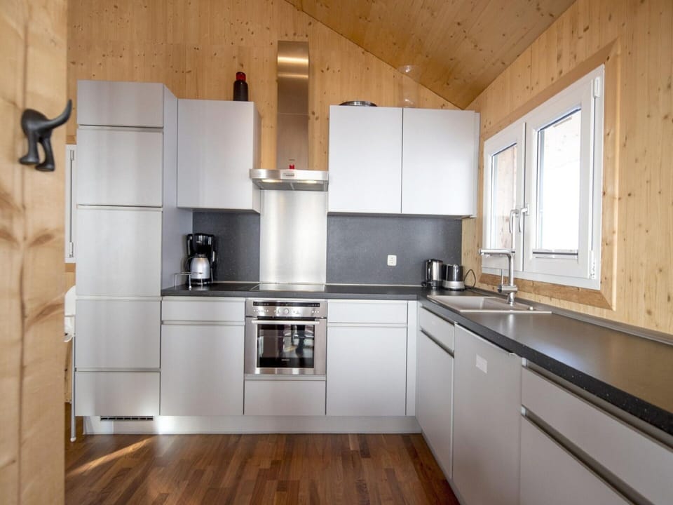 Chalet | Private kitchen | Cookware/dishes/utensils