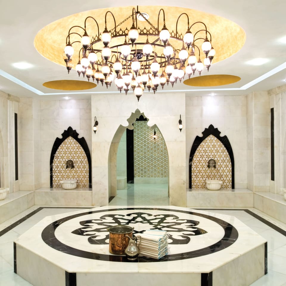 Sauna, hot tub, steam room, Turkish bath, body treatments, hydrotherapy