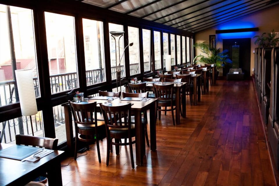 Free daily full breakfast