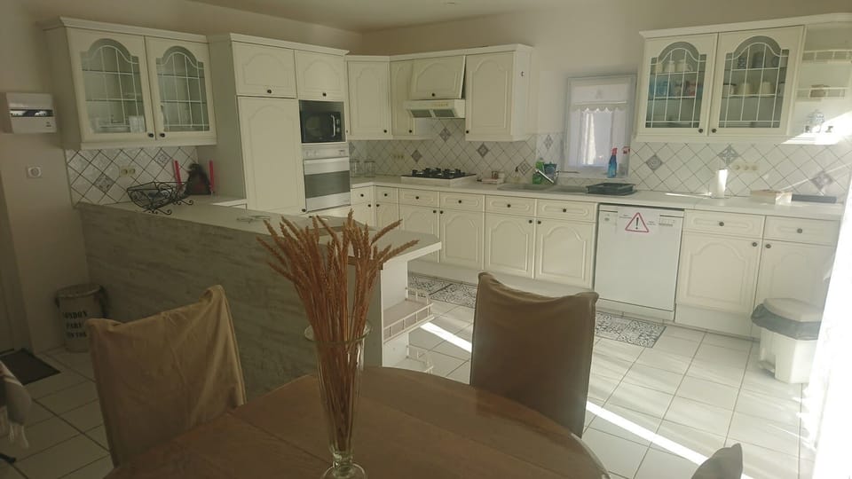 Shared fridge, microwave, coffee/tea maker, electric kettle