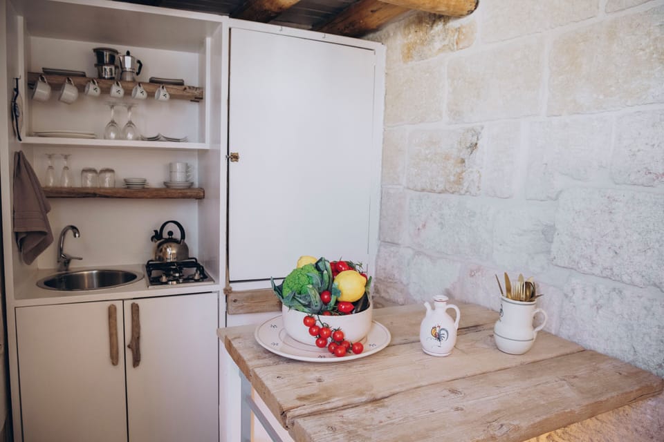 Superior Room | Shared kitchen | Full-size fridge, stovetop, espresso maker, coffee/tea maker