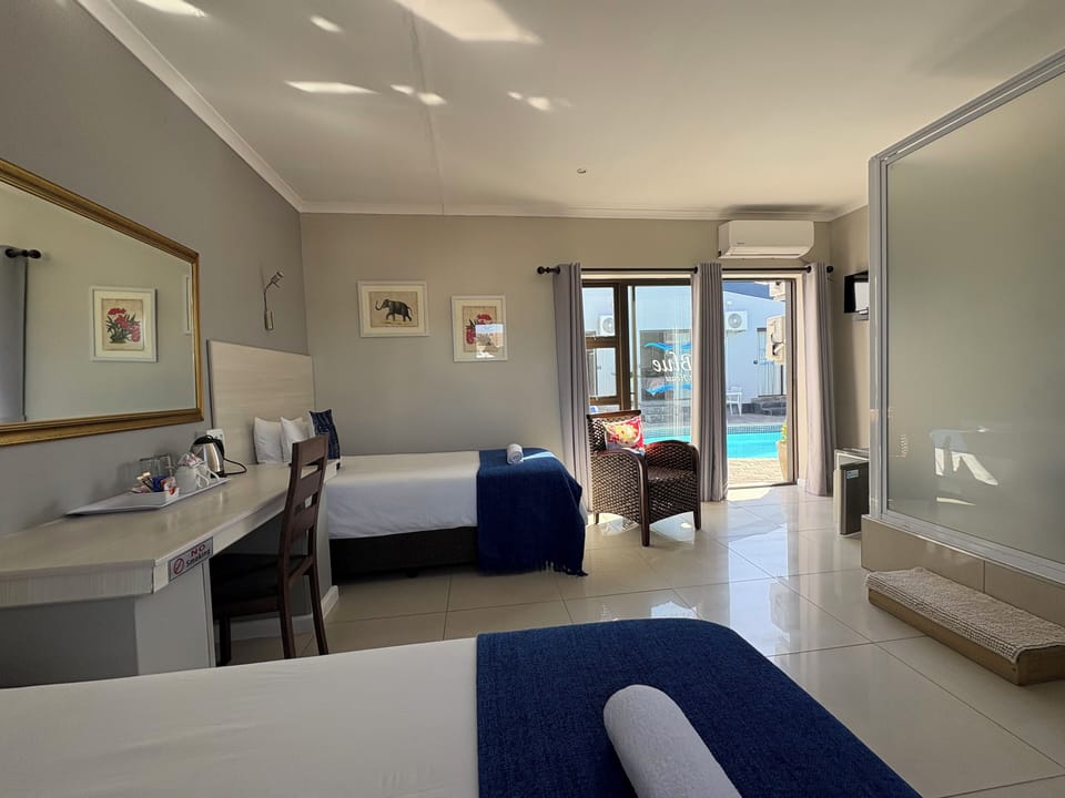 Standard Twin Room | 1 bedroom, premium bedding, Select Comfort beds, in-room safe