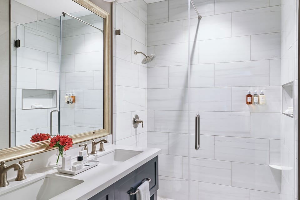 Bathrobes, towels