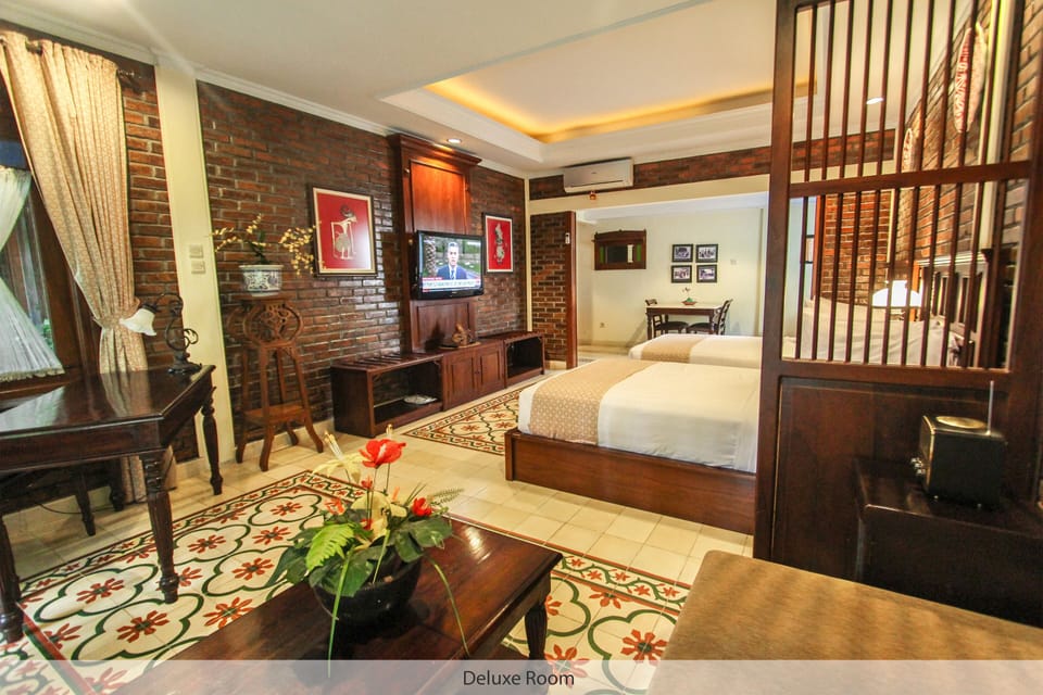 Deluxe Double or Twin Room | Desk, free WiFi, bed sheets