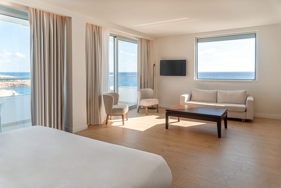 Mediterranean Suite sea view | 1 bedroom, minibar, in-room safe, desk