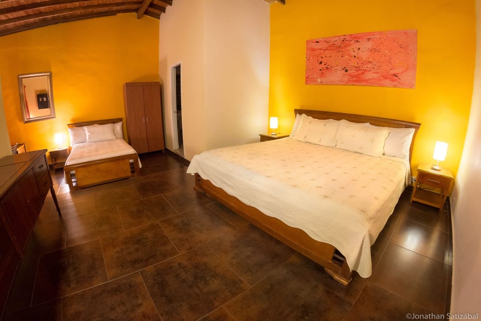 Junior Suite | In-room safe, desk, free cribs/infant beds, free WiFi