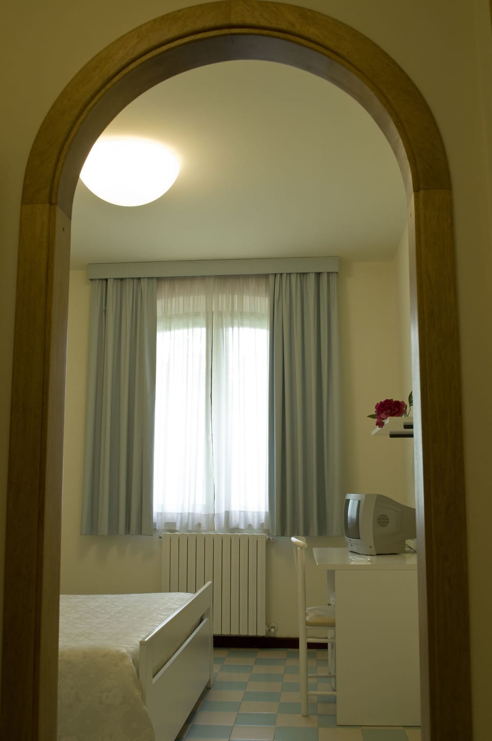 Double Room | Desk, soundproofing, cribs (free), rollaway beds (surcharge)