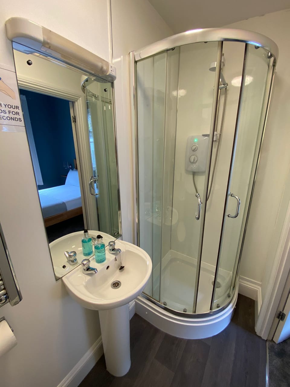 Bathroom | Free toiletries, hair dryer, towels