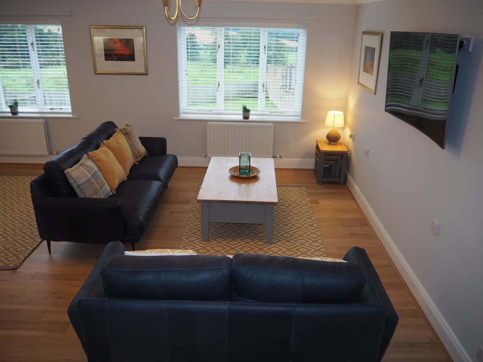 Cottage, Ensuite (Detached  Luxury) | Lounge