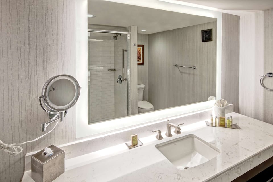 Bathroom shower