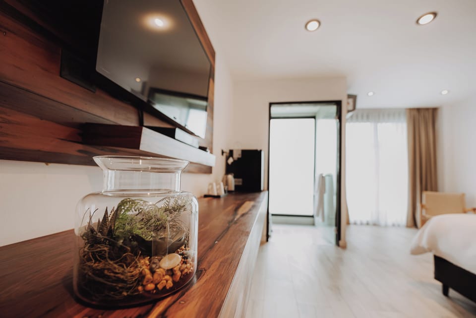 Premium Room, City View | Premium bedding, down comforters, pillowtop beds, minibar