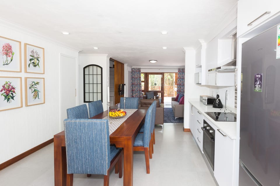 Oven, stovetop, dishwasher, electric kettle