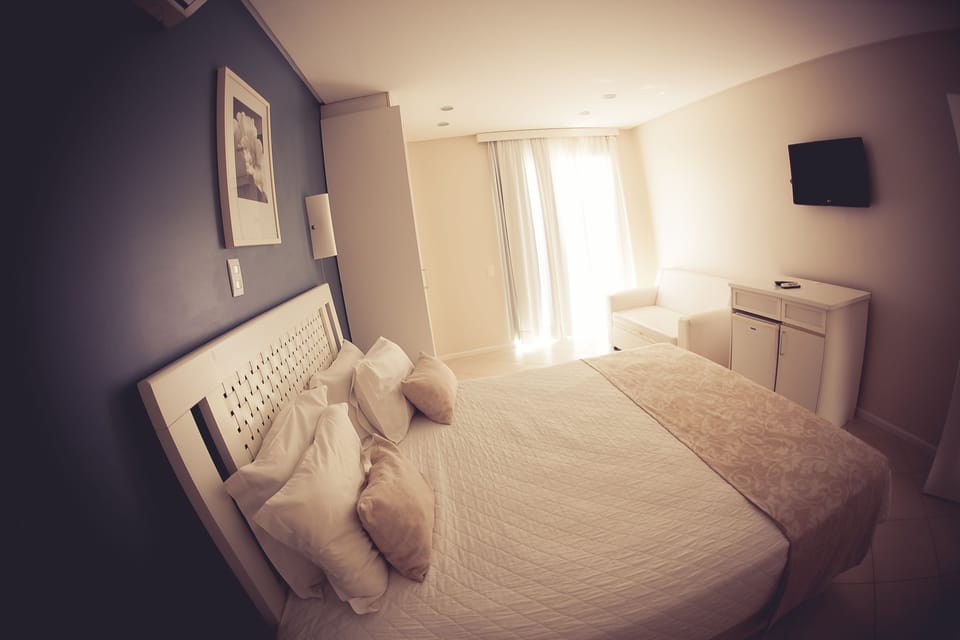 Standard Double or Twin Room | In-room safe, blackout drapes, WiFi (free)