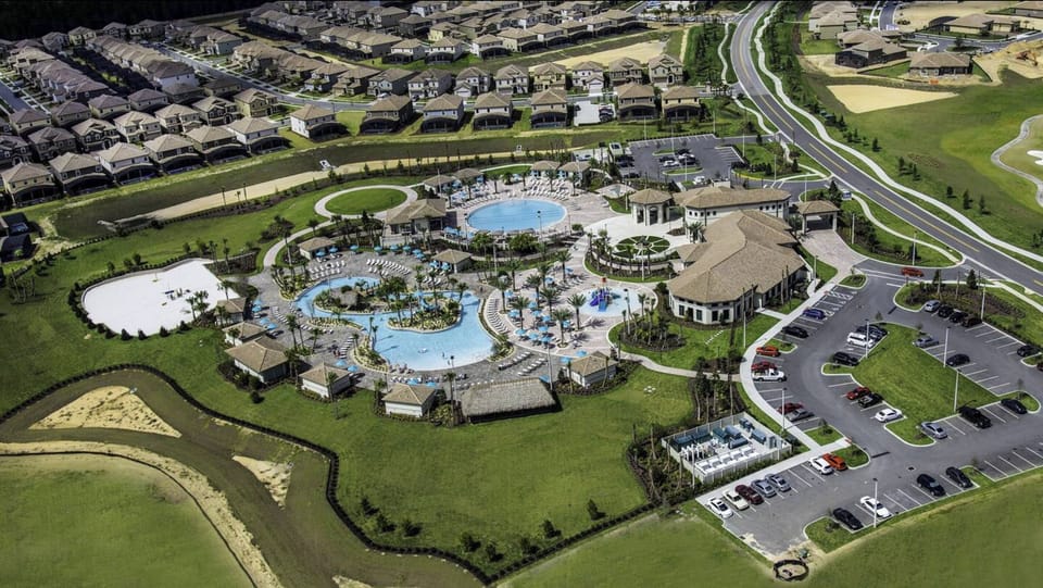 Exclusive House, Multiple Bedrooms, Private Pool (7 Bedrooms, 5 Bathrooms) | Resort view