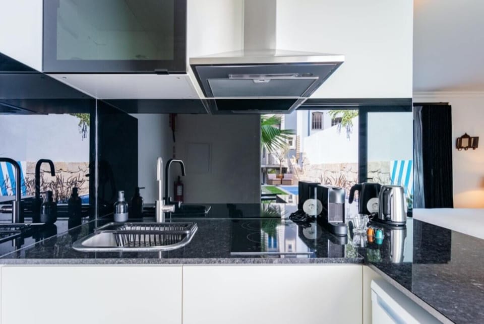Exclusive Studio Suite, Terrace, Garden View (Conguito) | Private kitchenette | Mini-fridge, microwave, espresso maker, electric kettle