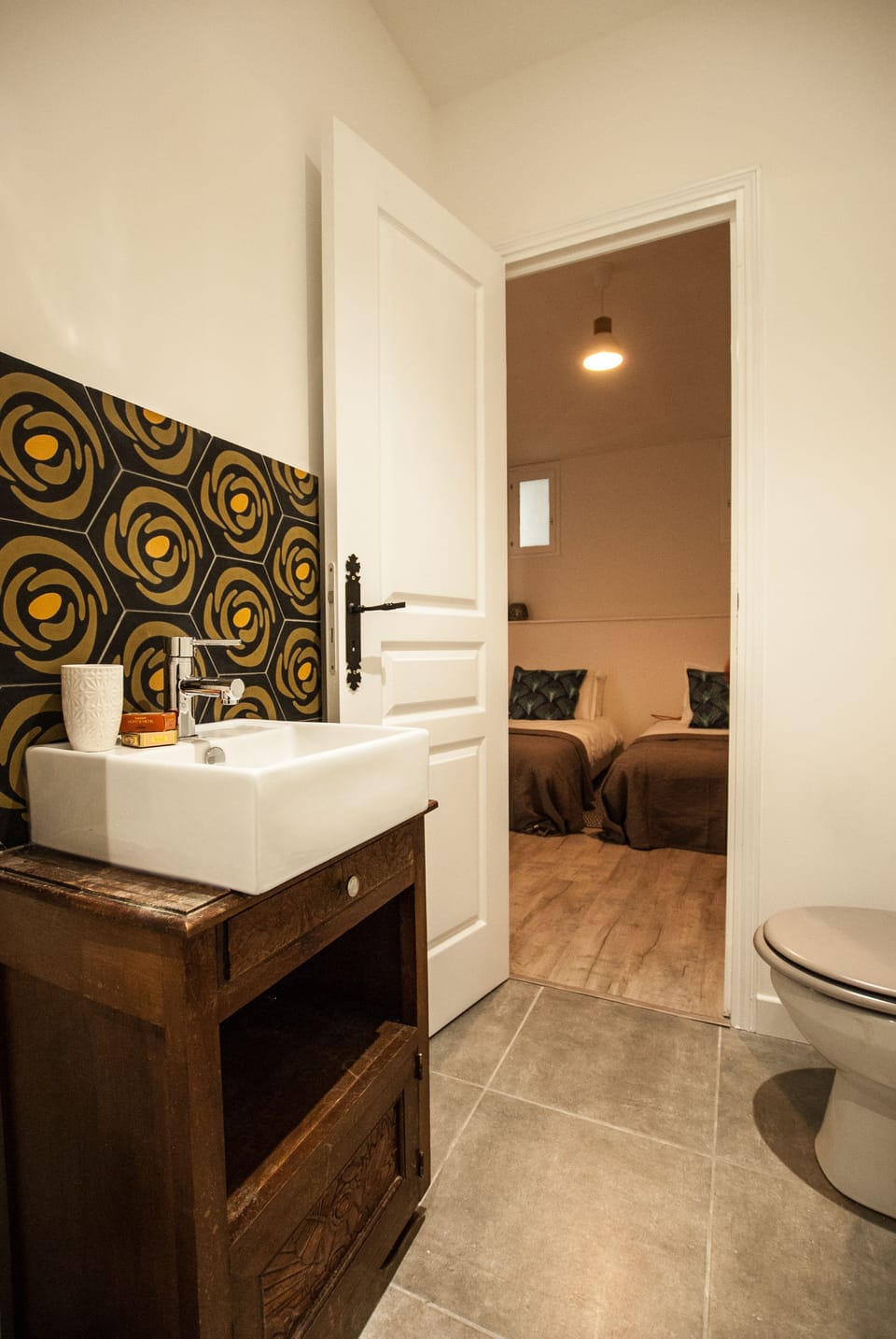 Twin Room | Bathroom | Free toiletries, hair dryer, towels, soap