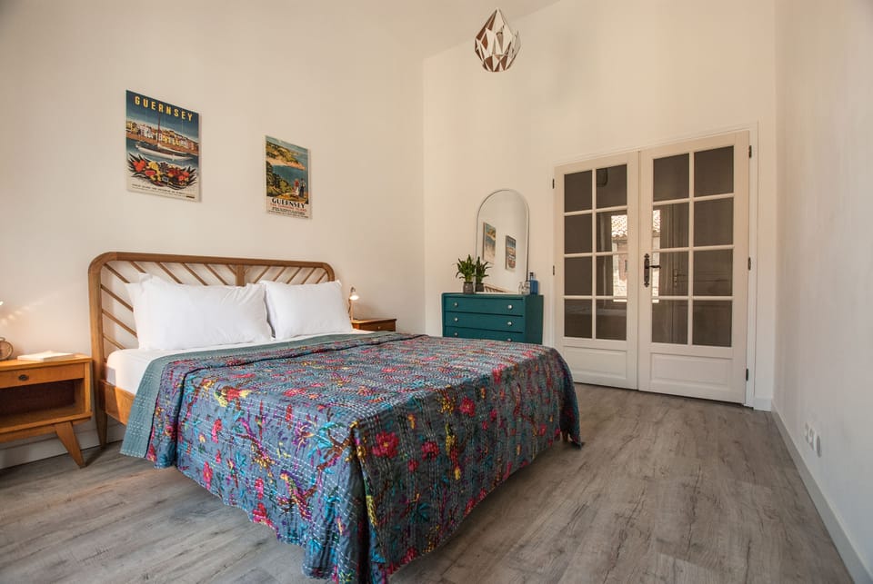 Suite | Premium bedding, memory foam beds, individually decorated