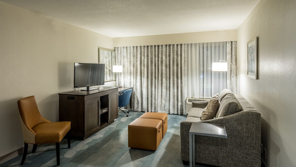 Suite, 1 King Bed with Sofa bed, Kitchen | Living area | TV